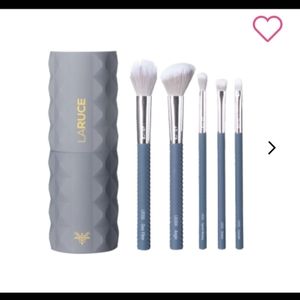 LARUCE BEAUTY Christine Set